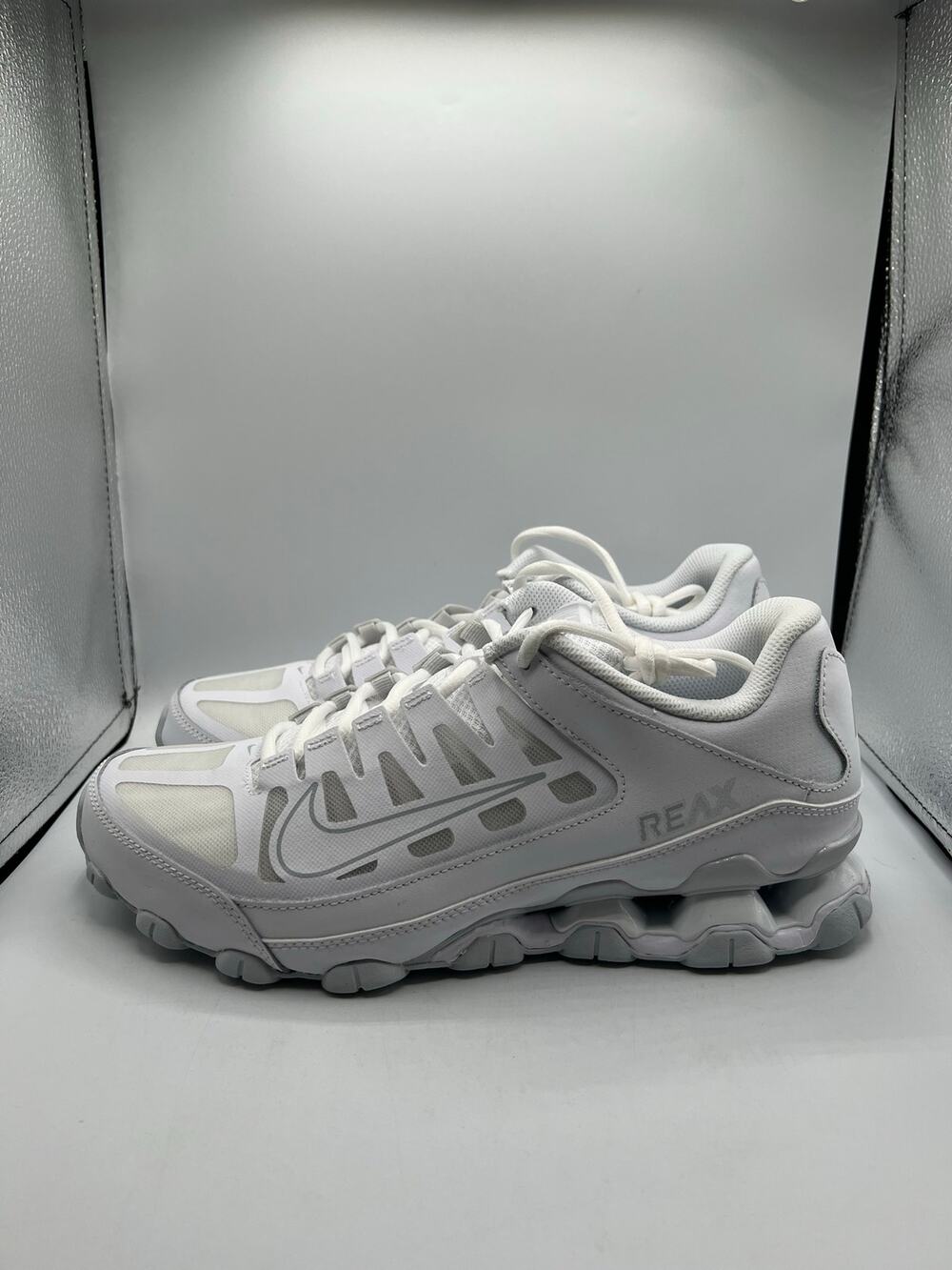 Nike Zoom TR Reax 8 ‘White Pure Platinum’ size 11w/9.5 men